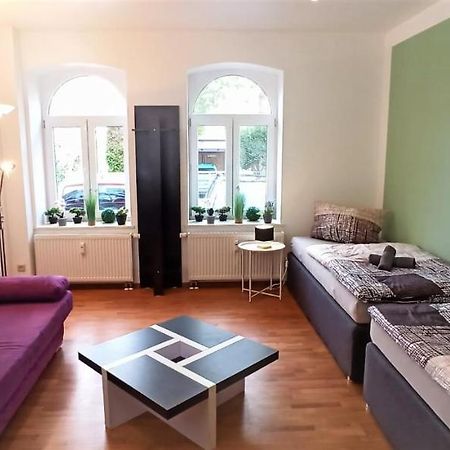 Apartment Fuer Bis Zu 7 Personen Mit Balkon Halberstadt Dış mekan fotoğraf