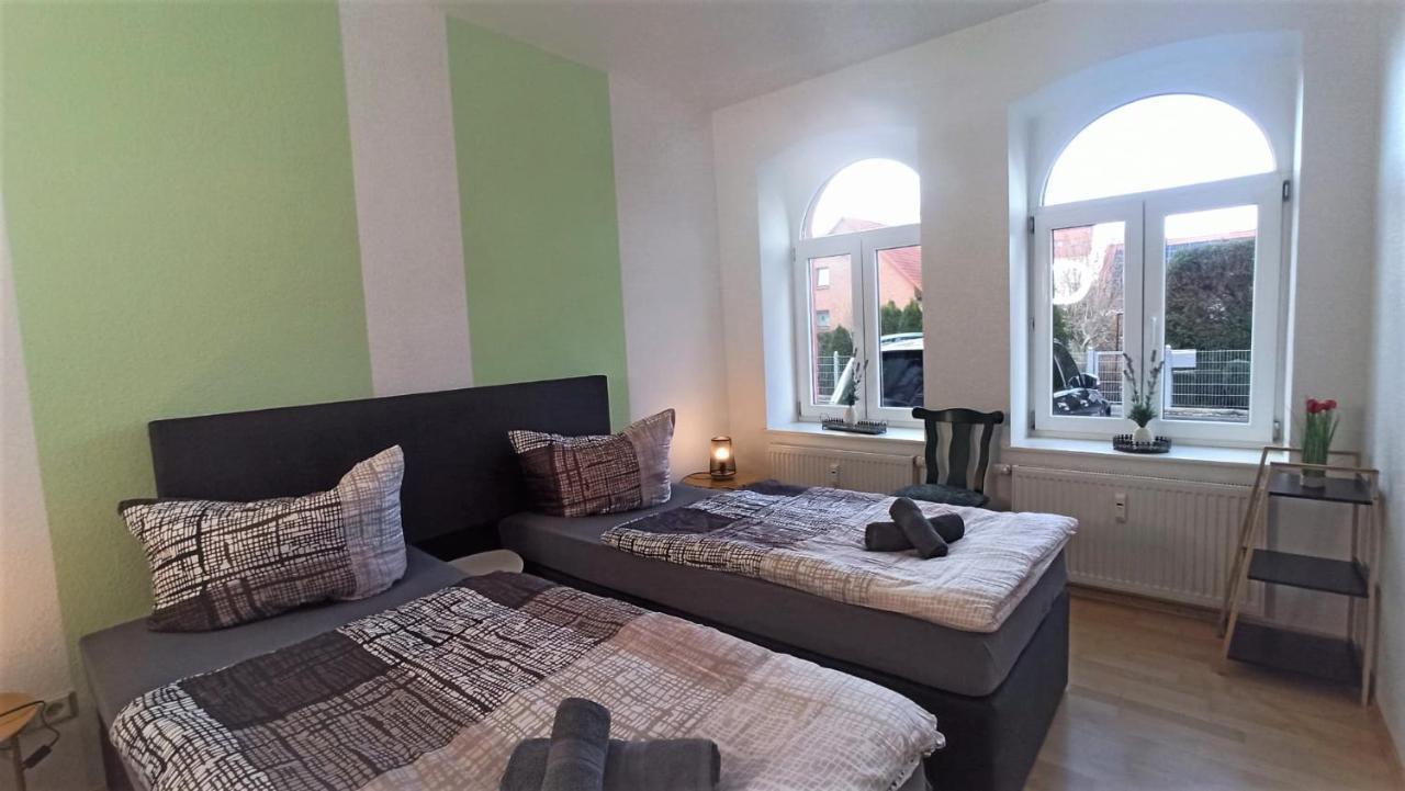 Apartment Fuer Bis Zu 7 Personen Mit Balkon Halberstadt Dış mekan fotoğraf