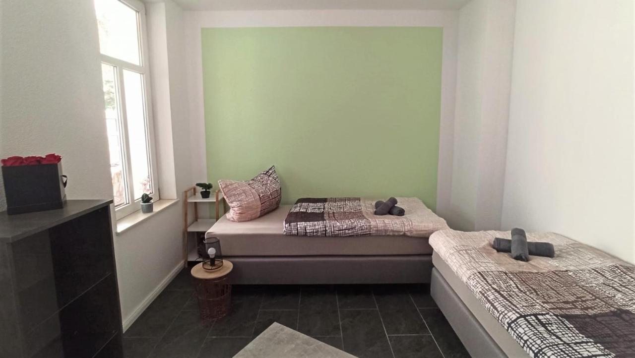 Apartment Fuer Bis Zu 7 Personen Mit Balkon Halberstadt Dış mekan fotoğraf