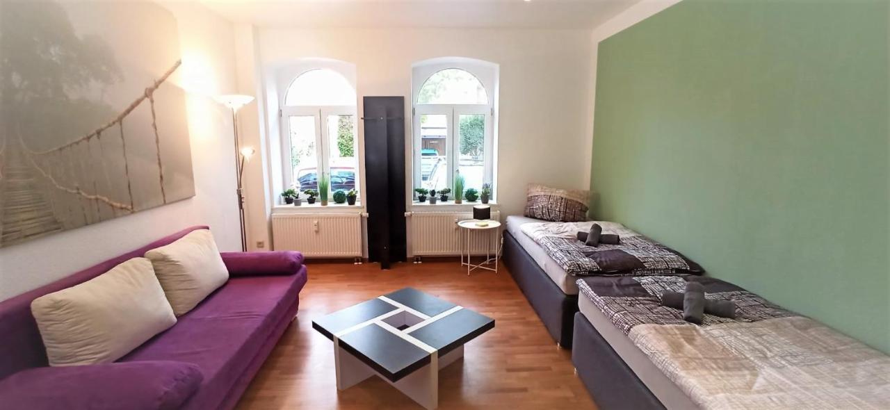 Apartment Fuer Bis Zu 7 Personen Mit Balkon Halberstadt Dış mekan fotoğraf