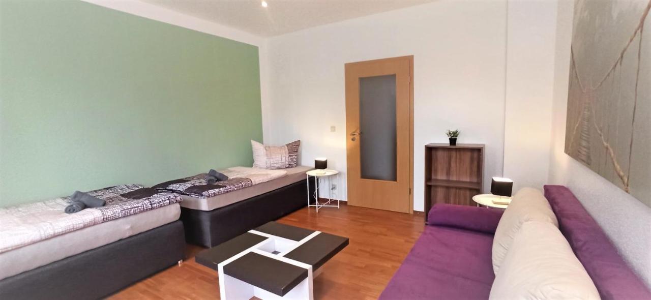 Apartment Fuer Bis Zu 7 Personen Mit Balkon Halberstadt Dış mekan fotoğraf