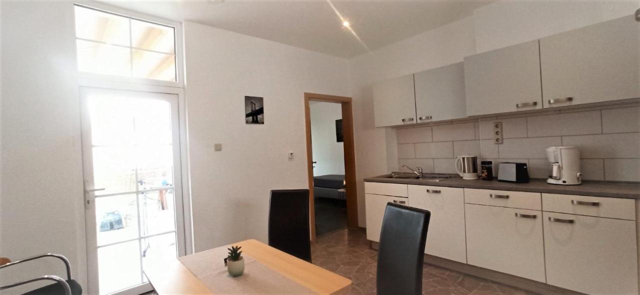 Apartment Fuer Bis Zu 7 Personen Mit Balkon Halberstadt Dış mekan fotoğraf